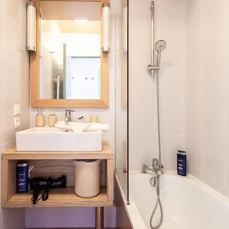 Mistral Furnished Flat *